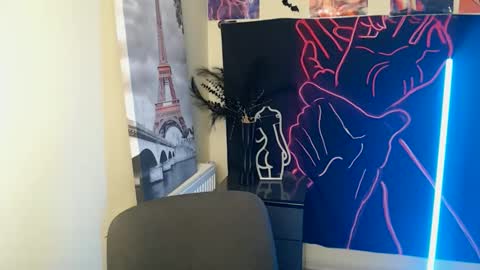 Vanessa online show from October 11, 7:07 am