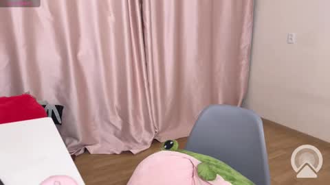 Snapshot of vasya_sylvia chatting on March 1, 12:45 pm Vasya Sylvia online show from March 1, 12:45 pm