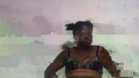 Snapshot of vayanah317 chatting on October 6, 3:04 am vayanah317 online show from October 6, 3:04 am