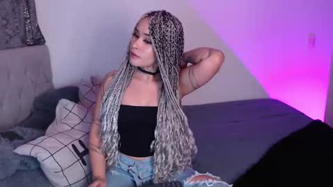 Vayolett Bass online show from February 25, 2:25 am