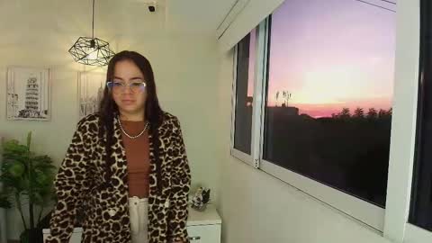 Victoria online show from September 11, 10:48 am