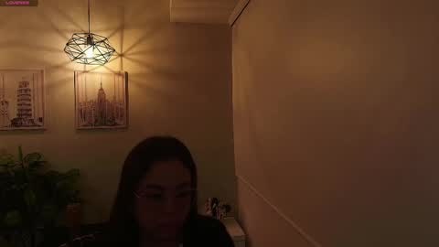 Victoria online show from October 4, 10:57 am