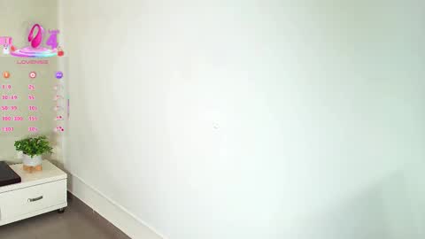 Victoria online show from November 24, 12:27 pm