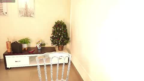 Victoria online show from November 25, 10:48 am