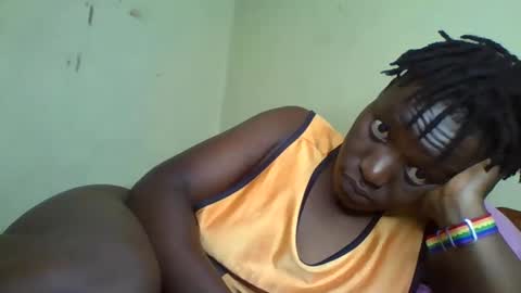 Vee tommy online show from December 11, 8:04 am