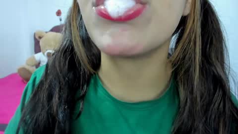 Snapshot of veky_saliva01 chatting on January 19, 7:26 pm camila online show from January 19, 7:26 pm