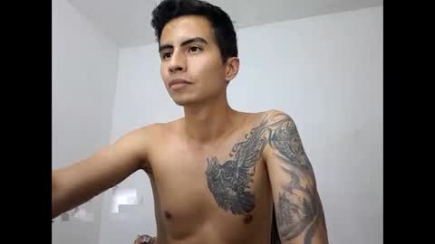 velk_hot1 online show from February 14, 12:51 am
