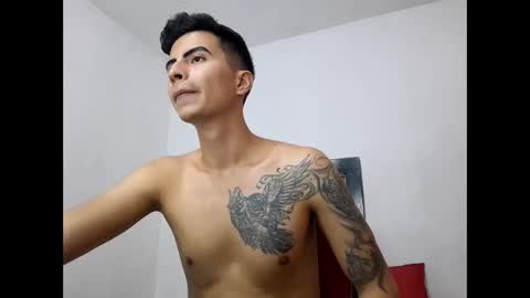 velk_hot1 online show from February 25, 5:36 pm