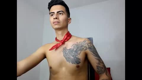 velk_hot1 online show from February 25, 11:11 pm