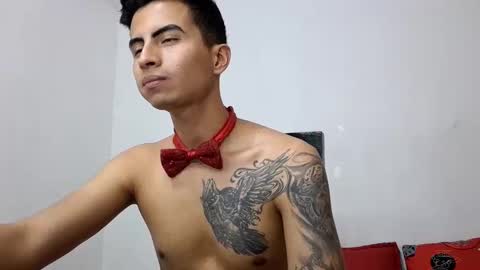 velk_hot1 online show from March 8, 1:17 am