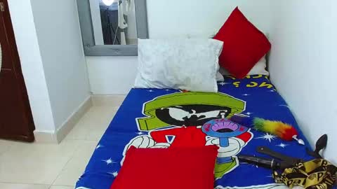 velk_hot1 online show from December 1, 9:31 pm