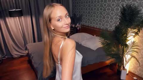 Snapshot of vellaford chatting on October 17, 11:57 am Eva online show from October 17, 11:57 am