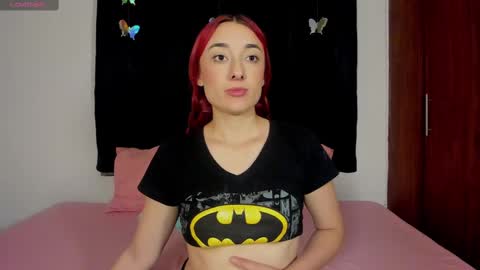 Snapshot of velvet_00 chatting on February 27, 1:27 am velvet_00 online show from February 27, 1:27 am