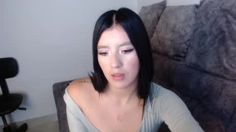 velvet_28_ online show from September 23, 8:45 pm