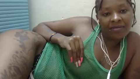 Snapshot of velvet_temptress chatting on February 22, 10:31 pm velvet online show from February 22, 10:31 pm