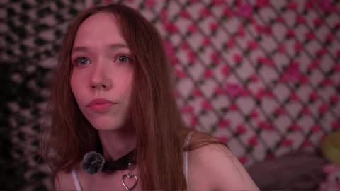 Snapshot of velvet_vice chatting on October 19, 1:17 am Polly online show from October 19, 1:17 am