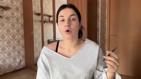 velvetnote online show from September 12, 12:27 pm