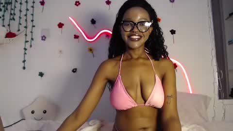 COCO XOXO online show from September 11, 8:14 am