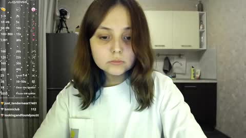 Snapshot of vendymories chatting on January 12, 3:17 am eva 3 online show from January 12, 3:17 am