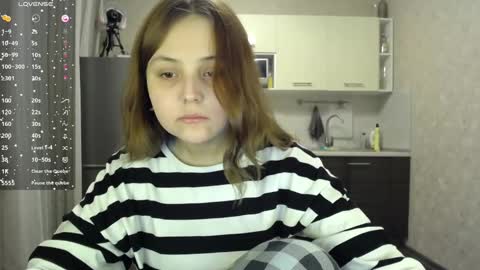 Snapshot of vendymories chatting on January 13, 9:52 pm eva 3 online show from January 13, 9:52 pm