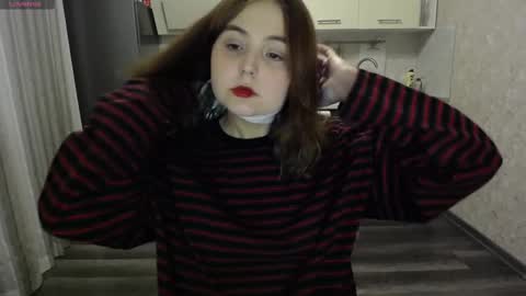 Snapshot of vendymories chatting on February 2, 9:45 pm eva 3 online show from February 2, 9:45 pm