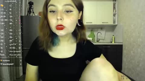 Snapshot of vendymories chatting on February 4, 9:52 pm eva 3 online show from February 4, 9:52 pm