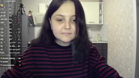 Snapshot of vendymories chatting on February 18, 1:54 am eva 3 online show from February 18, 1:54 am