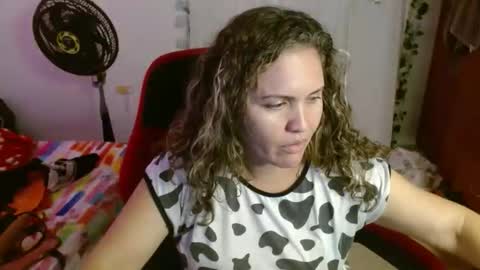 venecasexy44 online show from September 14, 12:15 pm