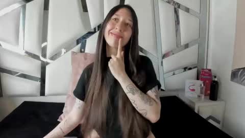 venurmorgan online show from October 4, 4:05 pm