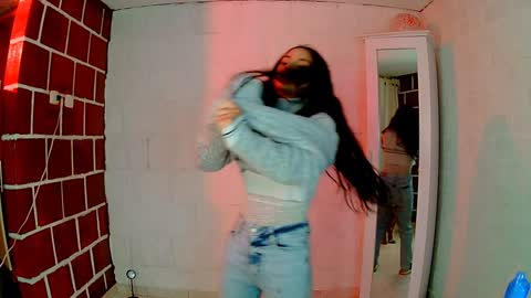 emily independent account  MY conextion 1100 GTM  to  17hr GTM online show from December 27, 12:29 am