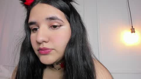 Sofi online show from December 4, 10:57 am