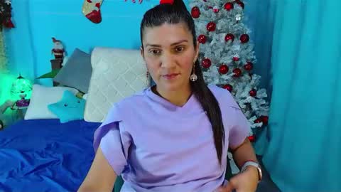 Catalina online show from December 18, 1:15 am