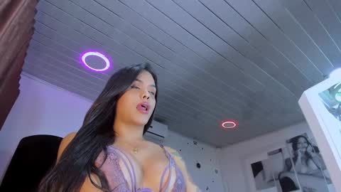 ---Venuz--- online show from January 11, 10:51 am