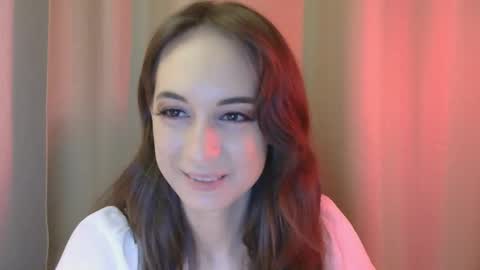 Una online show from September 13, 5:24 pm