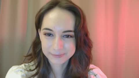 Una online show from September 27, 3:28 pm