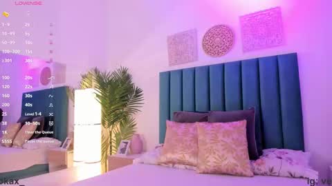 Vero online show from October 15, 11:54 am