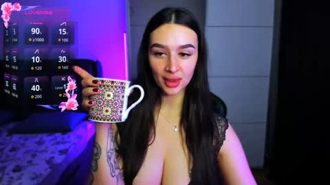 Veronica online show from November 19, 8:20 pm