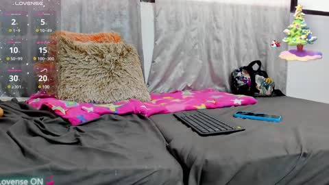 Veronica online show from December 6, 6:28 pm