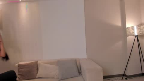 Vero  online show from September 24, 11:35 am