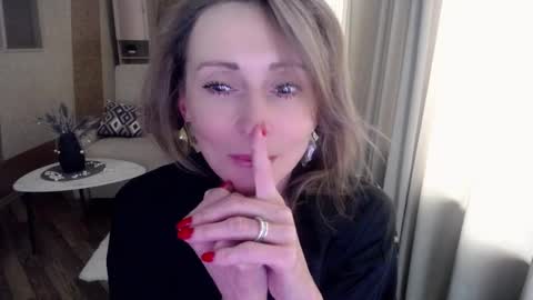 Helen online show from February 27, 11:31 am