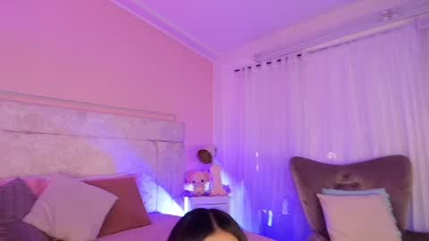 Vero  online show from January 21, 4:58 pm