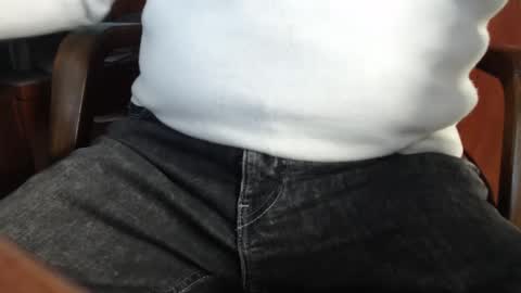 Erik online show from February 14, 8:31 am