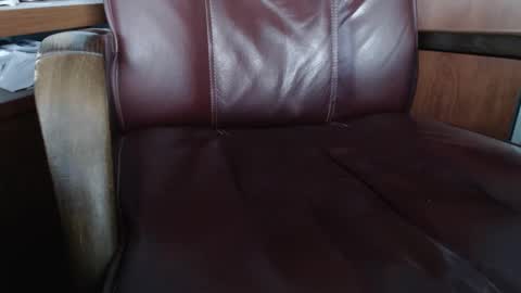 Erik online show from February 20, 11:09 am