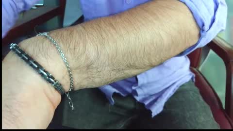 Erik online show from September 28, 7:14 am