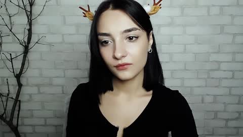 Snapshot of veryveryshygirl chatting on December 24, 1:28 pm Ana online show from December 24, 1:28 pm