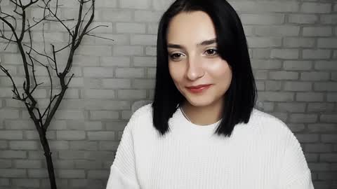 Snapshot of veryveryshygirl chatting on January 7, 2:51 pm Ana online show from January 7, 2:51 pm