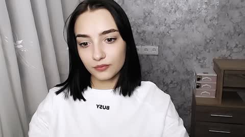 Snapshot of veryveryshygirl chatting on January 9, 8:45 am Ana online show from January 9, 8:45 am