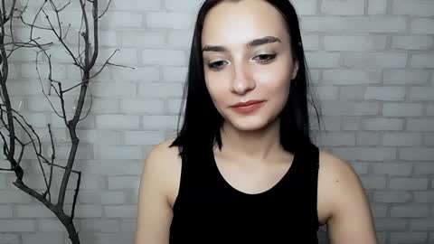 Snapshot of veryveryshygirl chatting on January 13, 1:13 am Ana online show from January 13, 1:13 am