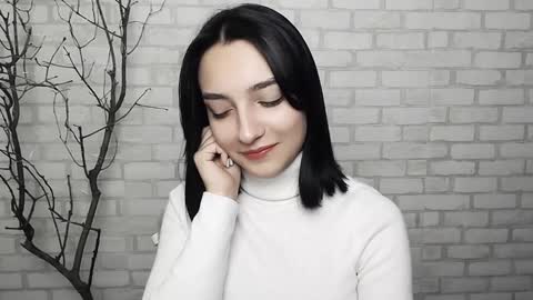 Snapshot of veryveryshygirl chatting on January 16, 11:26 am Ana online show from January 16, 11:26 am