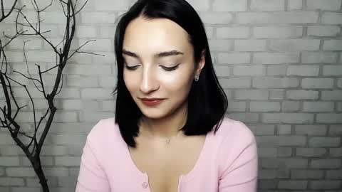 Snapshot of veryveryshygirl chatting on January 25, 1:19 pm Ana online show from January 25, 1:19 pm